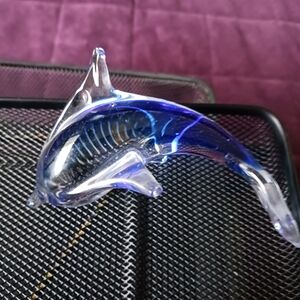 Real Chrystal Blue Glass Dolphin Ornament for Fish Tanks - Decorative Accent